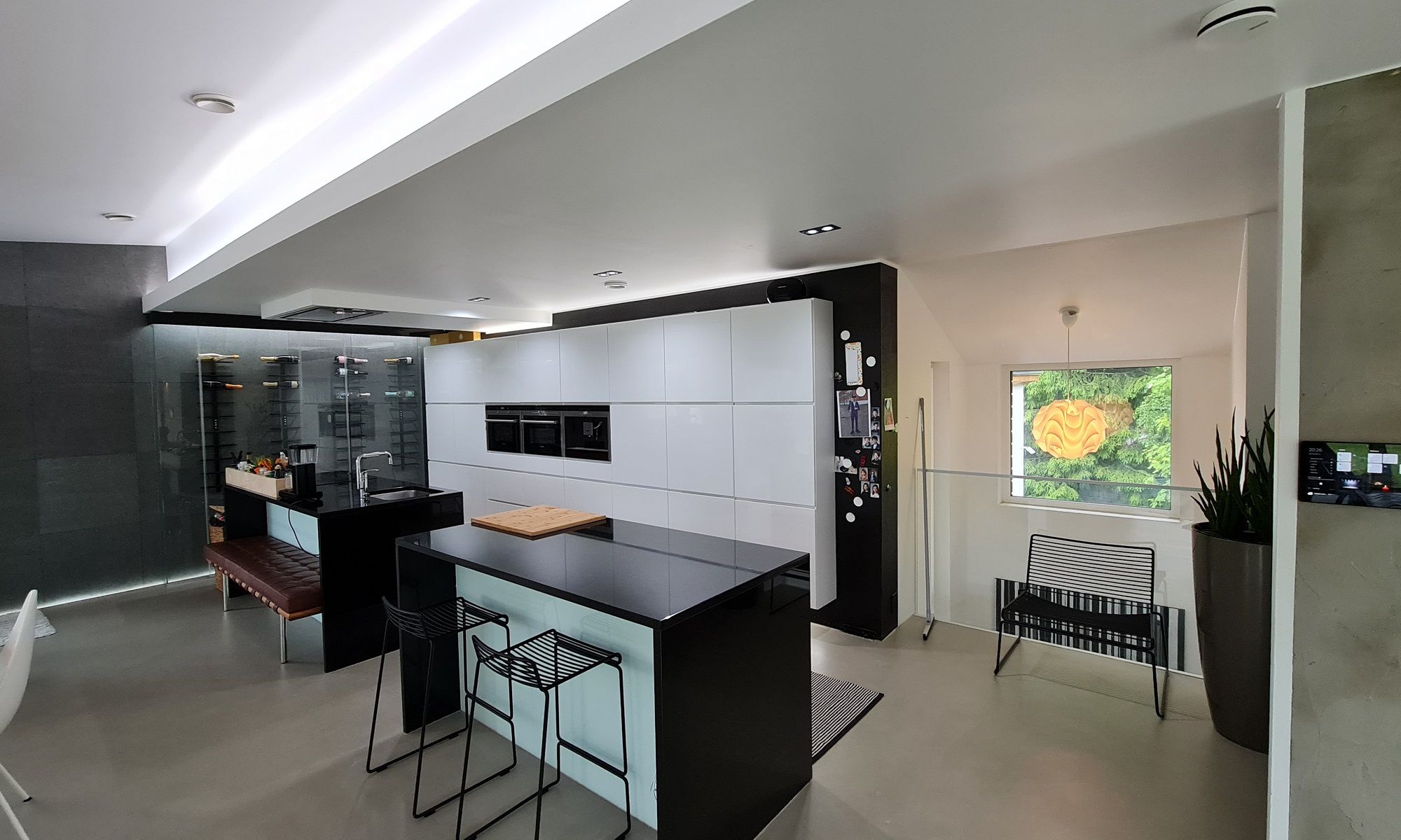 Casa minimalista a Vantaa - Cambiamenti lungo il percorso